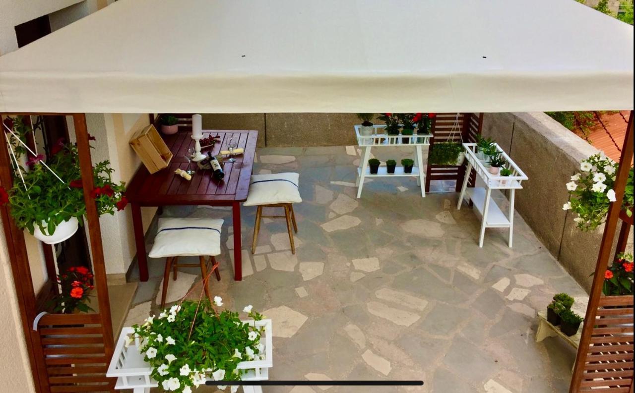 Eco-Friendly Estate I Aparthotel Primosten Ngoại thất bức ảnh